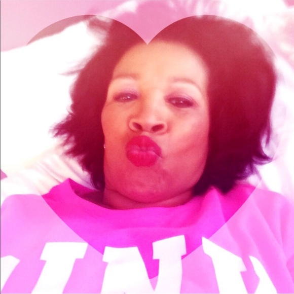 Meet your Posher, Christine - Picture 4 of 8